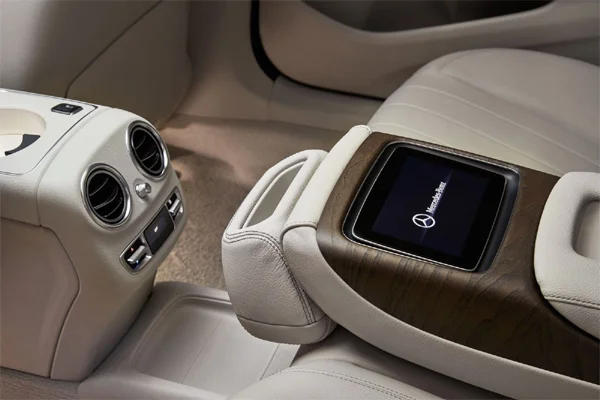 Mercedes-Benz E-Class Car Rental Jaipur